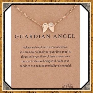 👼🏼New👼🏼Vintage Angel Wing Pendant Necklace👼🏼